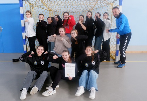 Powiatowe Igrzyska Młodzieży Szkolnej w Piłce Ręcznej Dziewcząt 2024